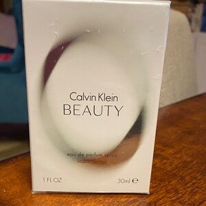 Calvin Klein Beauty Eau de Parfum 30ml